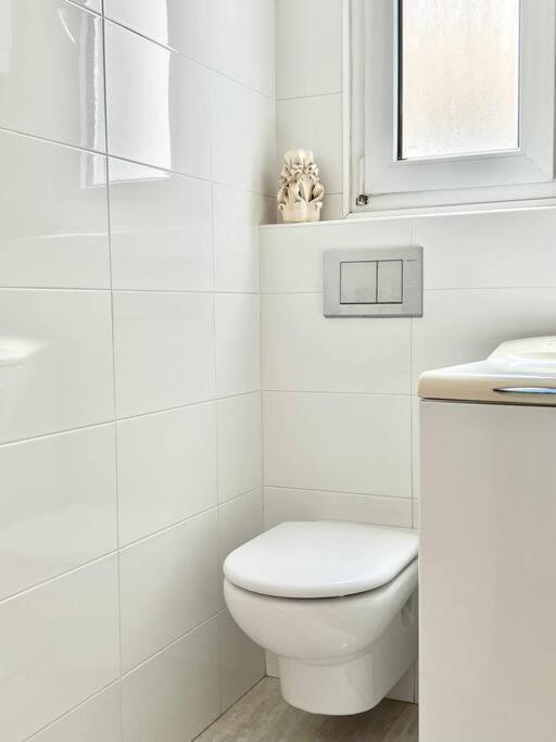 Moderno Y Amplio Apartamento En El Centro De Roses Bagian luar foto